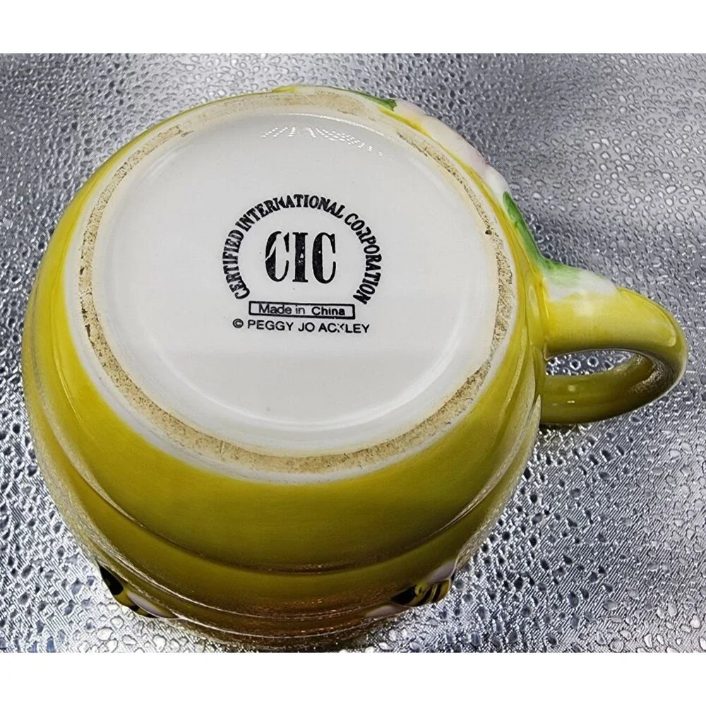 Certified International Beehive Teapot & Cup Combo 3D Bees &Flower Design(READ)